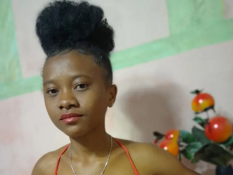 Record Nude AlphonsineRazafy